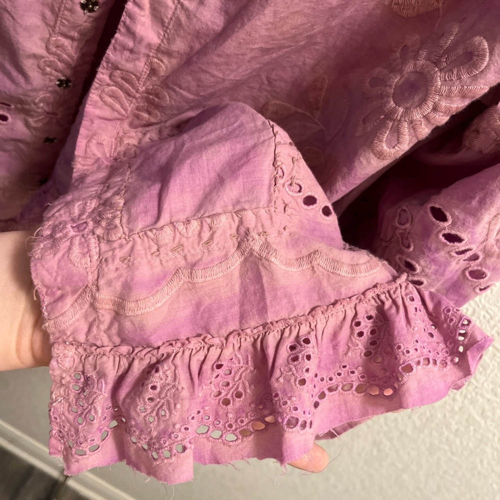 Magnolia Pearl Eyelet Wennie Blouse - Picture 6 of 9